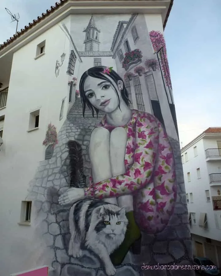Mural de Susana Velasco, Estepona se viste de flores
