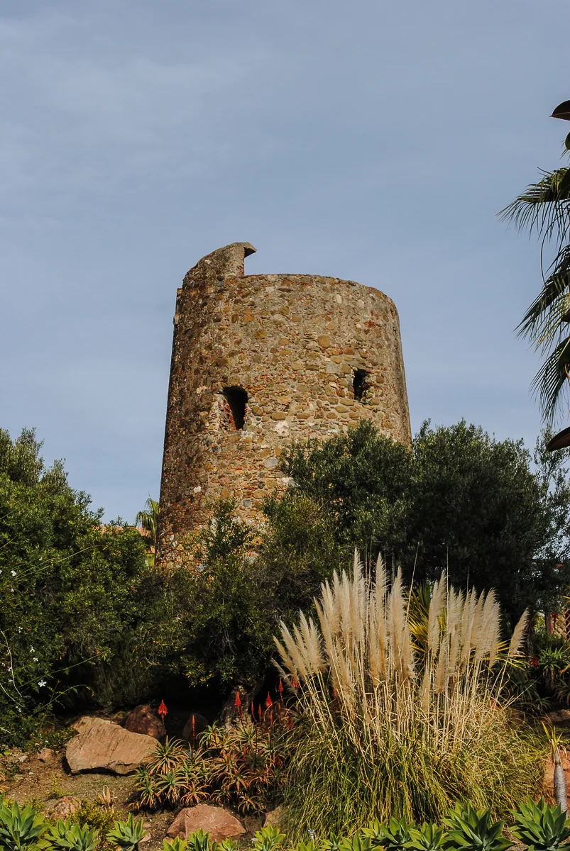 Torre almenara del Padrón o Paredón, otra vista