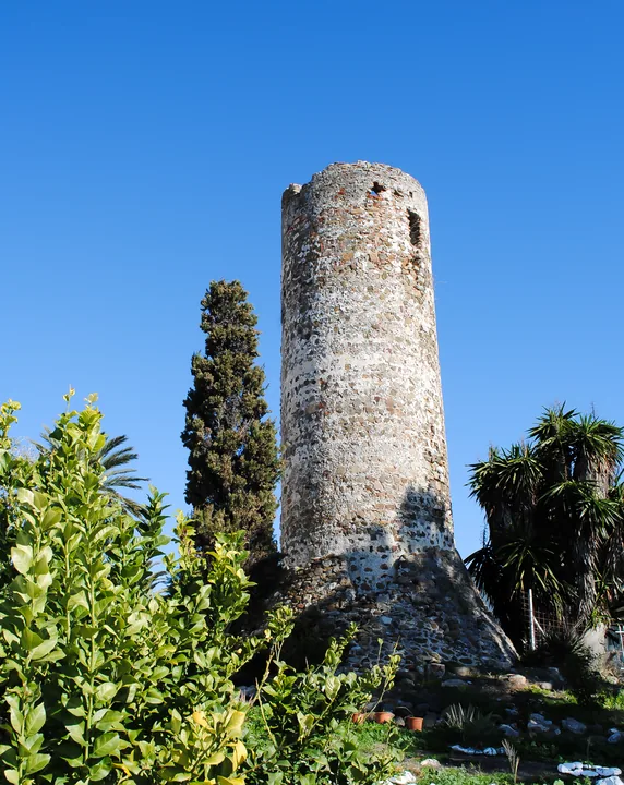 Torre almenara de Casasola o Baños