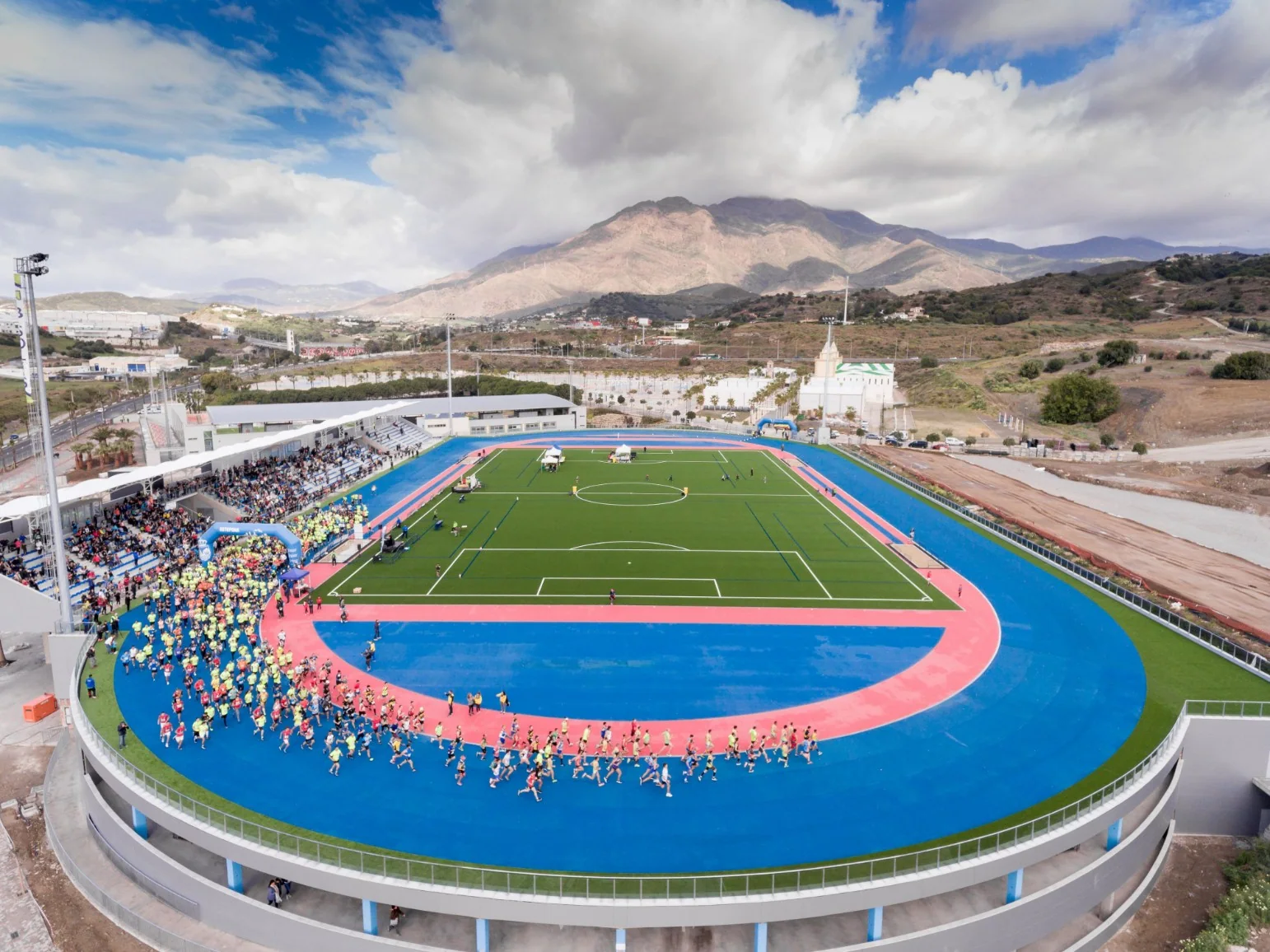 Estadio de Atletismo, otra vista