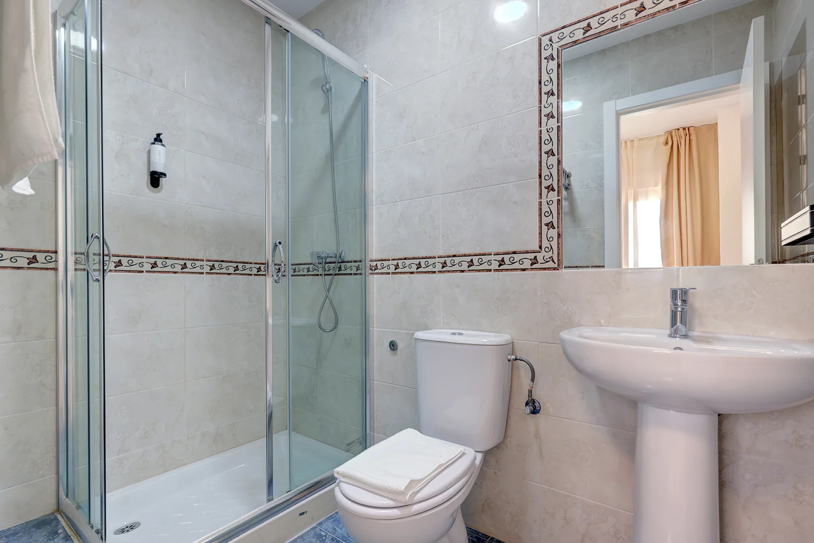 Hostal 37, otra vista