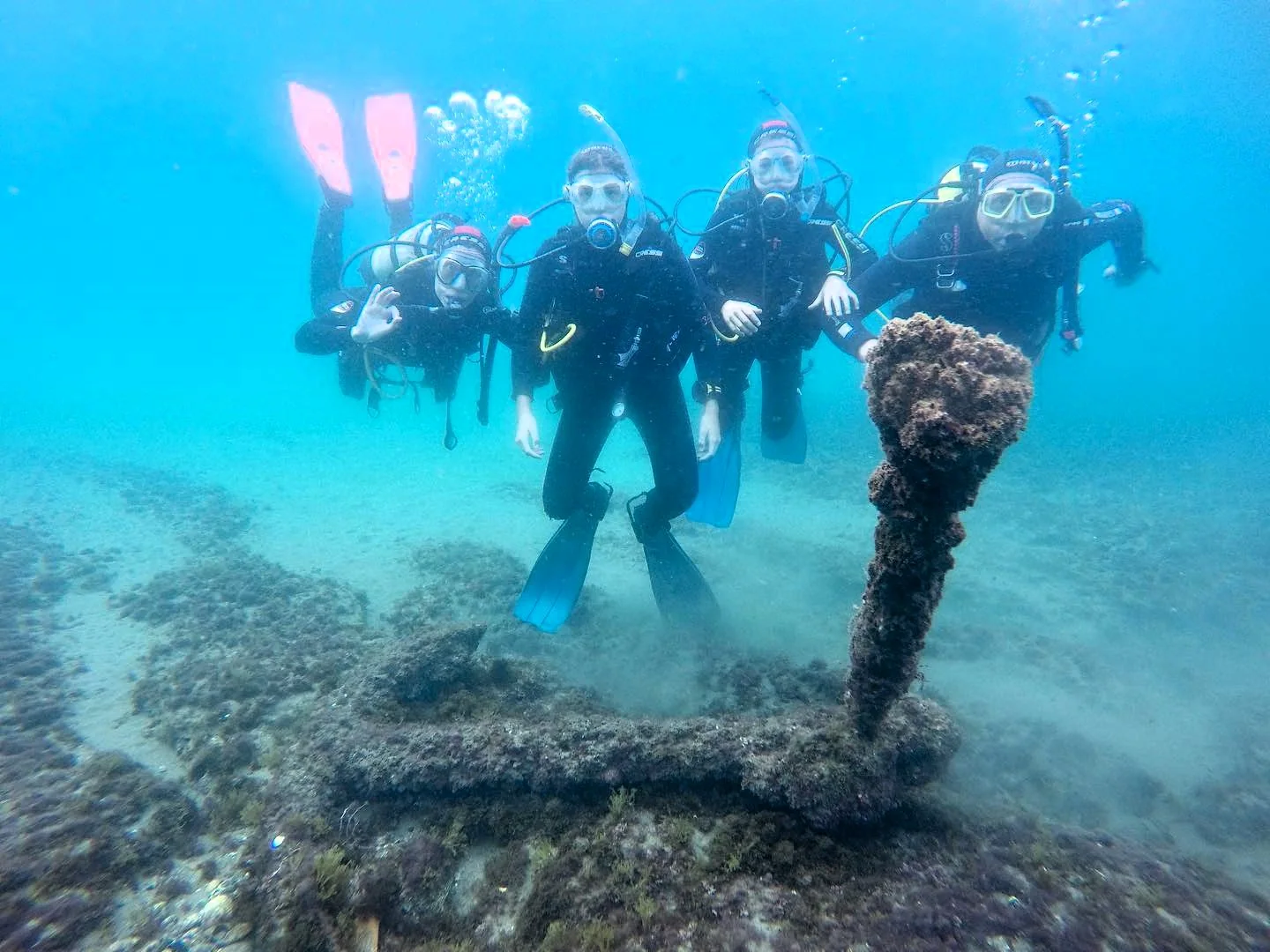 Estepona Dive Center (centro de buceo)
