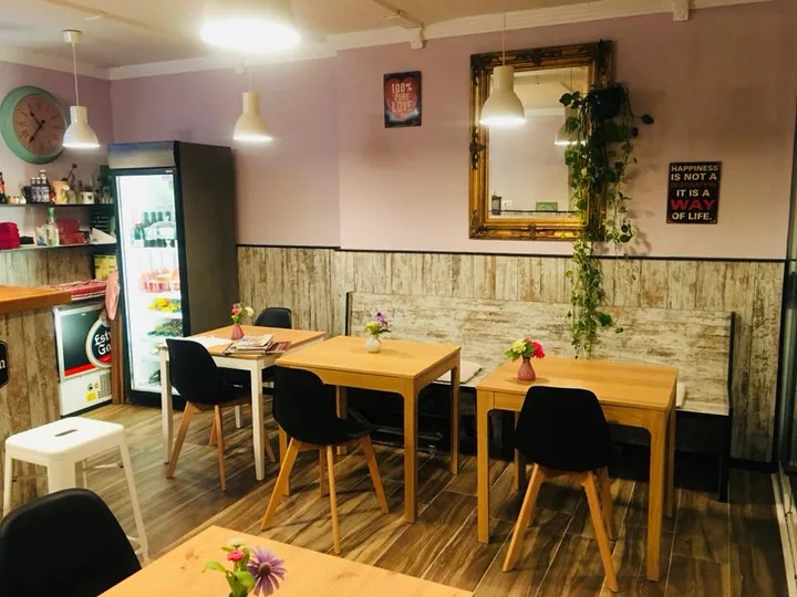 Plan B Restaurant