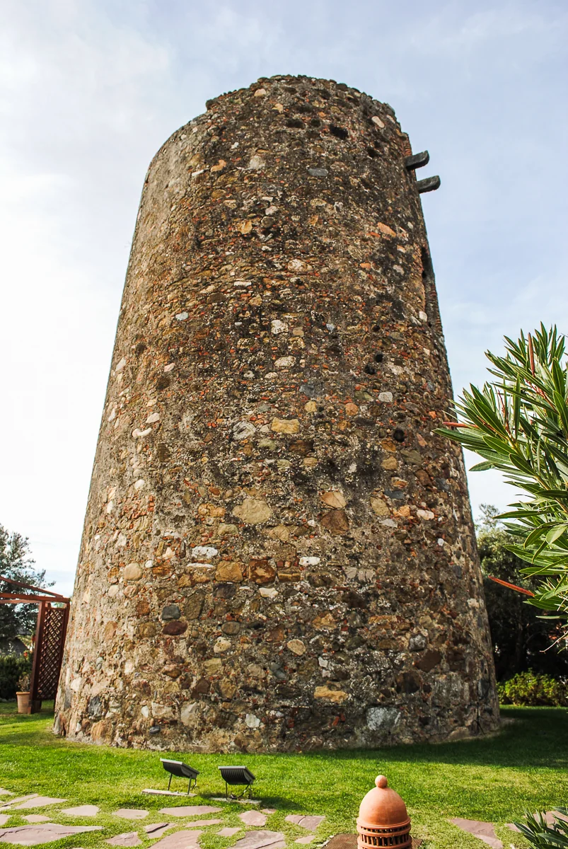 Torre almenara del Padrón o Paredón, otra vista
