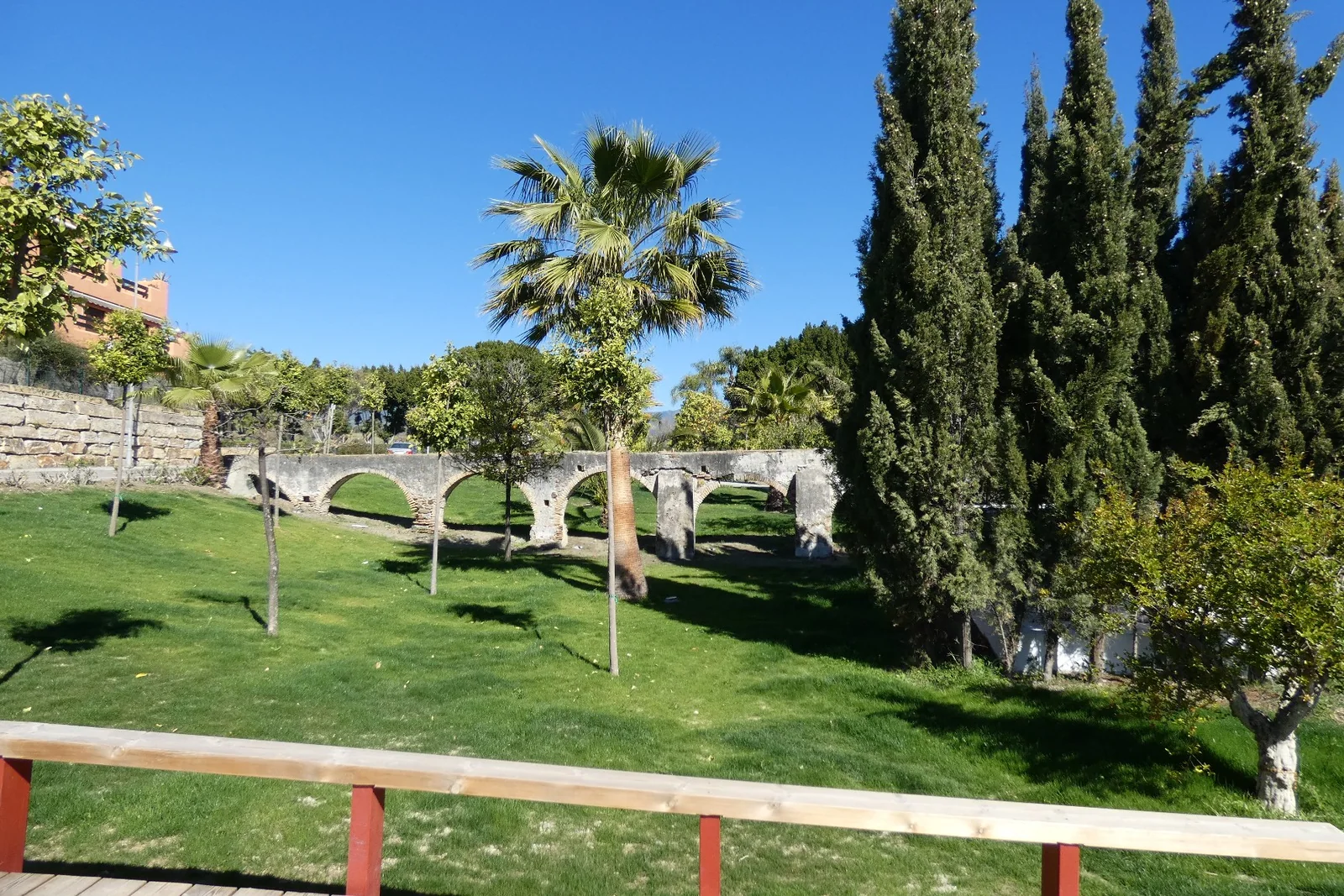 Acueducto del Ángel, otra vista